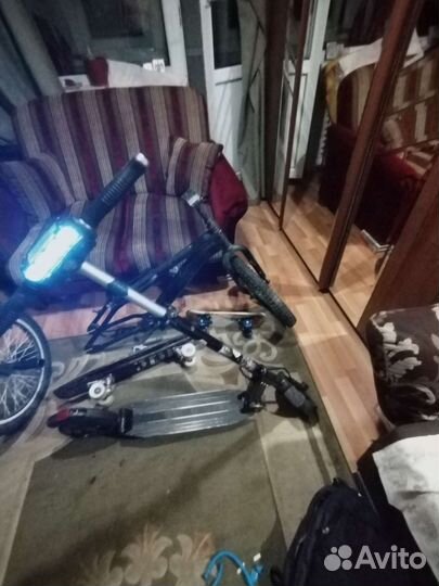 Электросамокат, 2 скейта велосипед