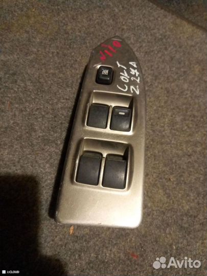 Блок упр. стеклоподьемниками на mitsubishi colt Z2