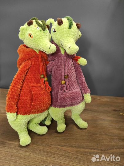 Вязаная игрушка Дракон 36-38 см ручная работа