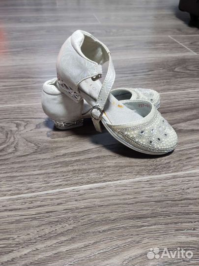 Туфли для девочки