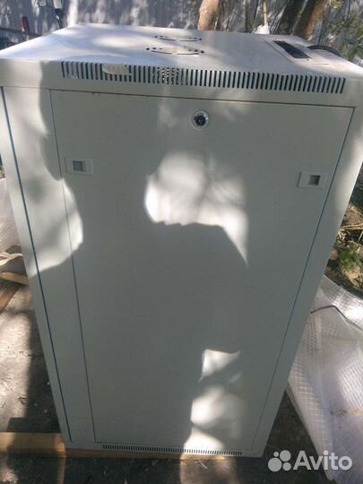 Телекоммуникационный шкаф