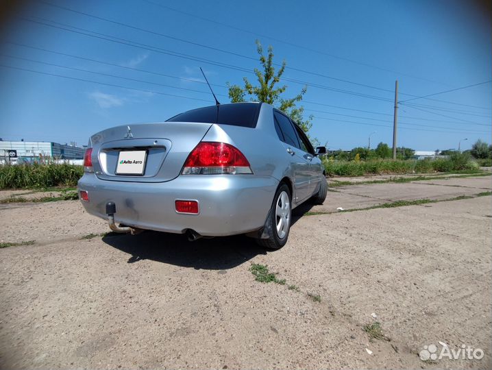 Mitsubishi Lancer 1.6 МТ, 2004, 280 000 км