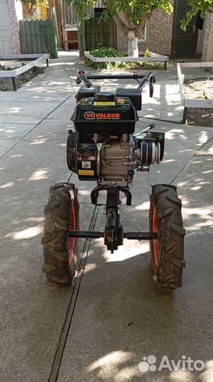 Продаю мотоблок и прицеп