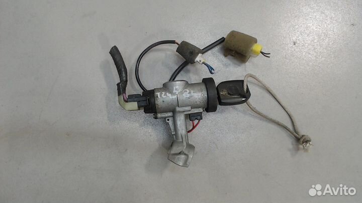 Замок зажигания Ford Maverick, 1998