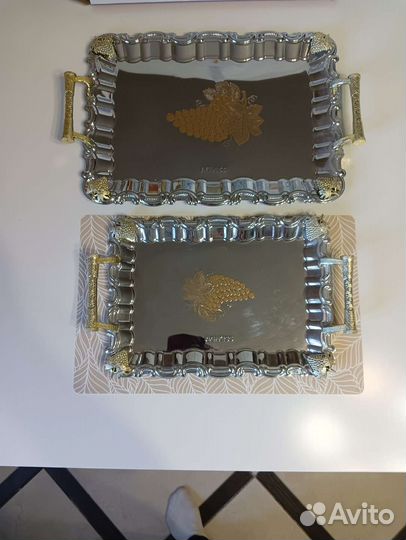 Подносы 2 шт