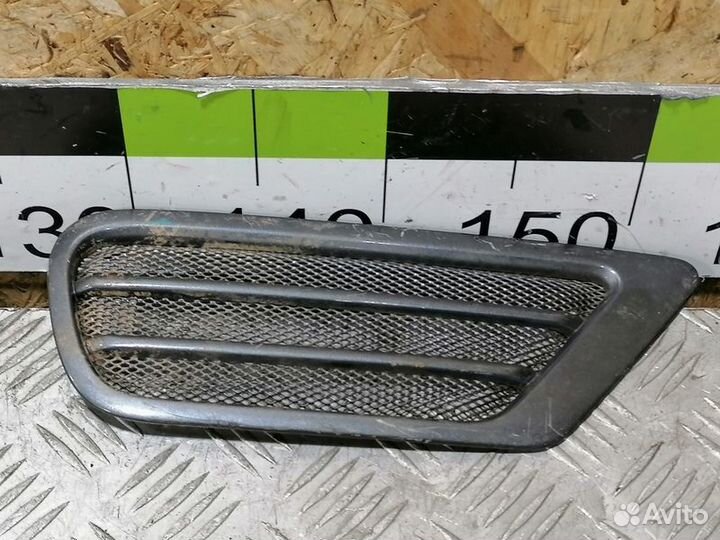Решетка вентиляционная Toyota Land cruiser 100