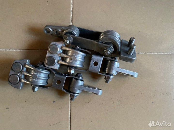 Опора двс Volvo