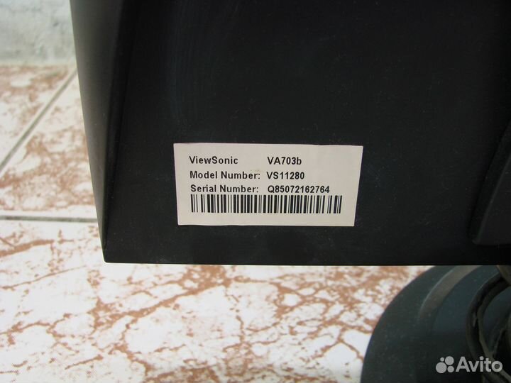 Жк-мониторы 17'' 5:4 ViewSonic, Samsung и Aquarius