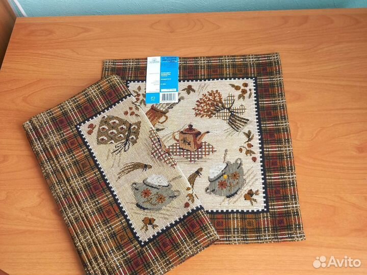 Изысканные гобеленовые салфетки комплект