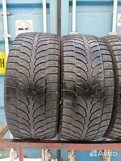 Bridgestone Blizzak LM-80 Evo 255/50 R19 94E