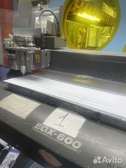 Фрезерный станок Roland EGX 600