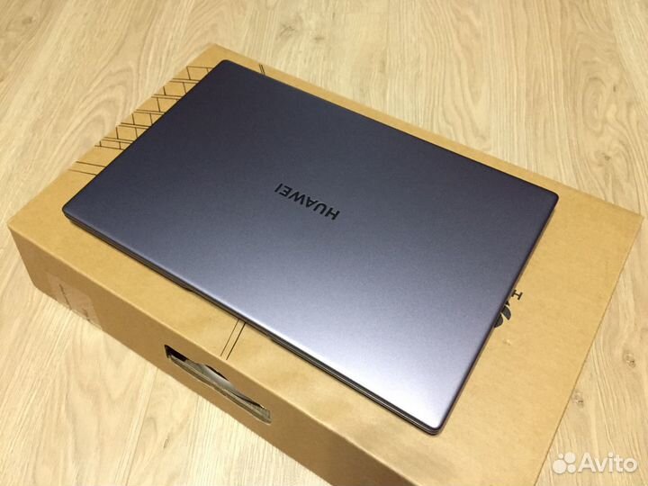 Huawei MateBook D15 Ryzen5/8Gb/512ssd