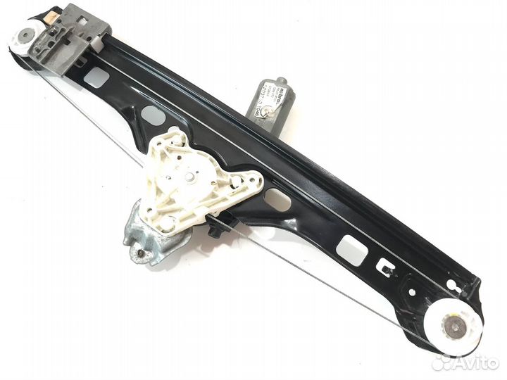Стеклоподъемник задний правый Mercedes C W203