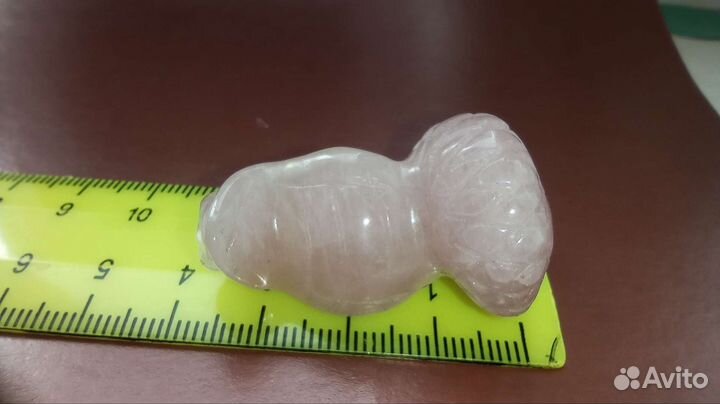 Змея кобра из камня маленькая