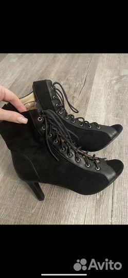 Туфли high heels