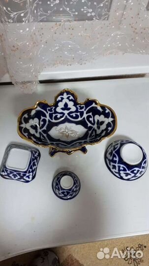 Набор столовой посуды новый