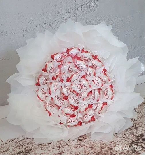 Букет из конфет. Сладкий подарок