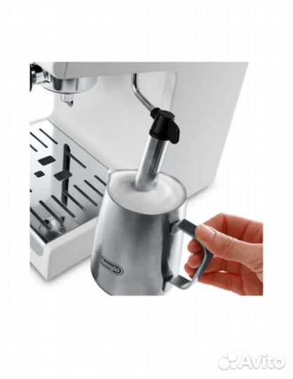 Кофемашина delonghi