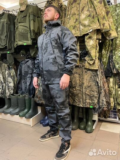 Демисезонный костюм