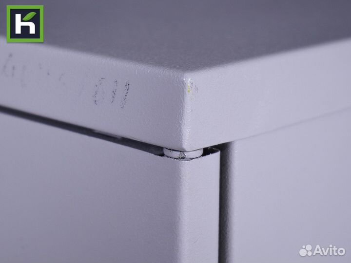 Шкаф металлический