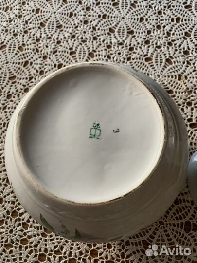 Супница,чайные блюдца
