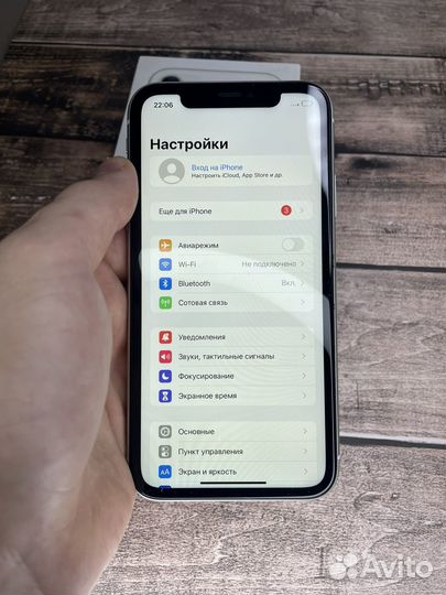 iPhone 11, 64 ГБ