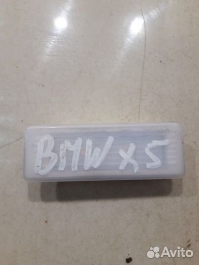 Плафон подсветки салона (BMW X5 F15)