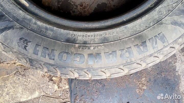 Marangoni 4 Ice E+ 215/65 R16 102T