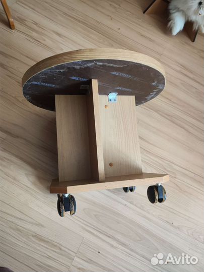 Стол Подставка под цветы