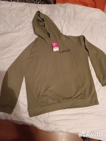 Спортивный костюм женский