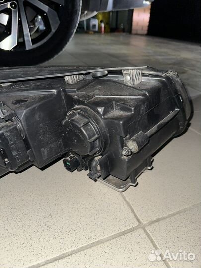 Фара левая Hyundai santa fe 2