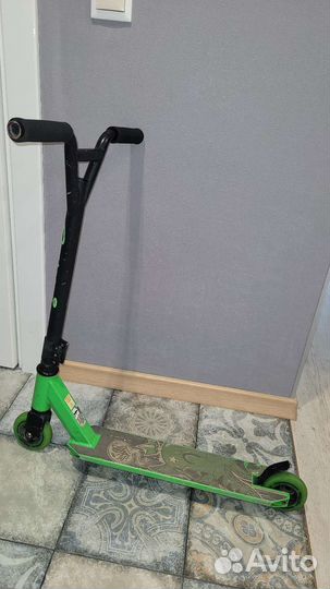 Трюковой самокат