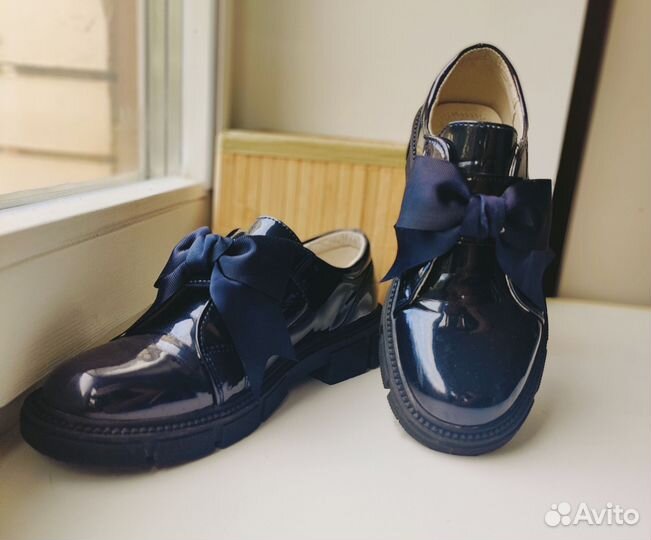 Туфли для девочки школьные
