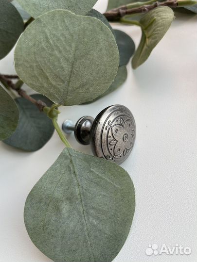 Ручки для мебели