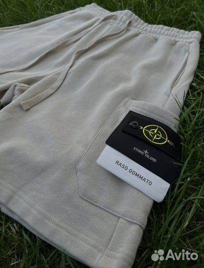 Шорты мужские Stone island с патчем