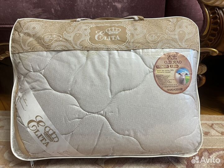 Одеяло из овечьей шерсти