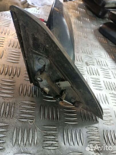 Зеркало Nissan Primera P10 W10