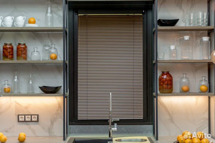 Жалюзи горизонтальные Салатовые RAL9081