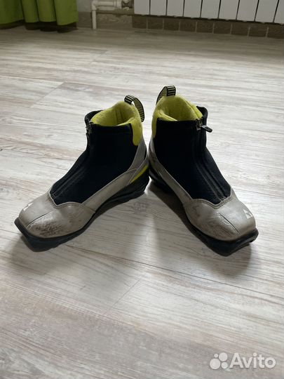 Лыжные ботинки fischer