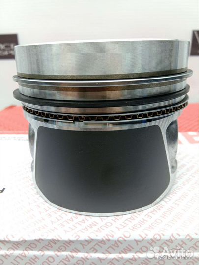 К-кт новых поршней VW VAG 2.0 TDi +0.25 +0.50 CAA