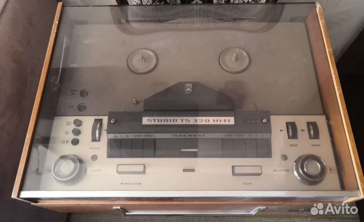 Катушечный магнитофон Telefunken Германия Grundig