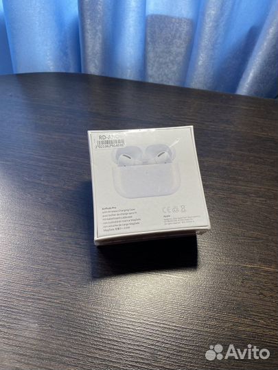 Наушники AirPods Pro и AirPods 3 новые