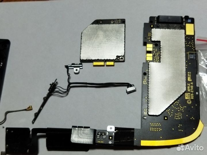 Запчасти для планшетов iPad 1 и asus TF101