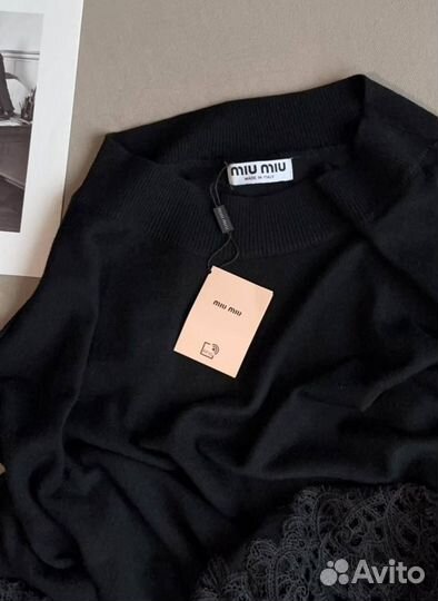 Кофточка MiuMiu стильная (тренд 2024)