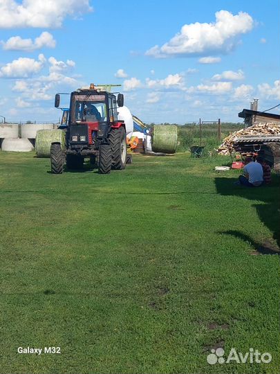 Сенаж в рулонах