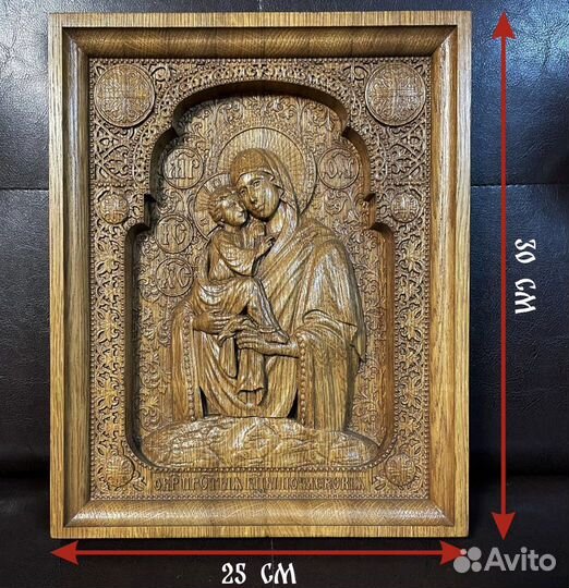 Резные иконы из дерева