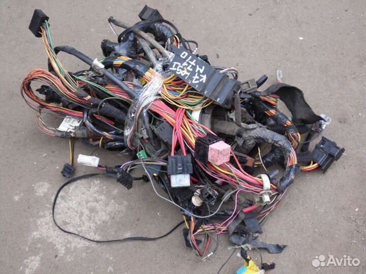 Электропроводка двигателя K7M 710 Рено Логан