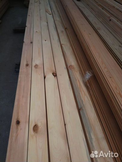 Уютные доски из сосны для создания мебели