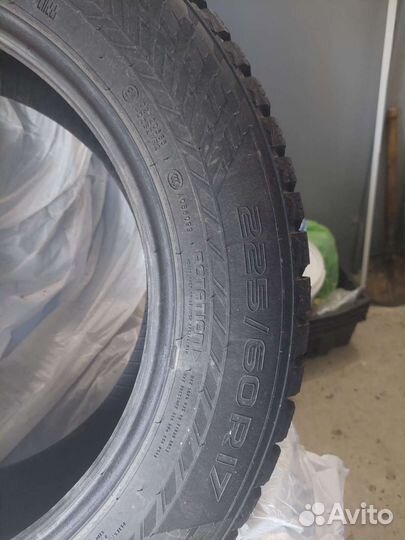Nokian Tyres Hakkapeliitta 10p SUV 225/60 R17 103T