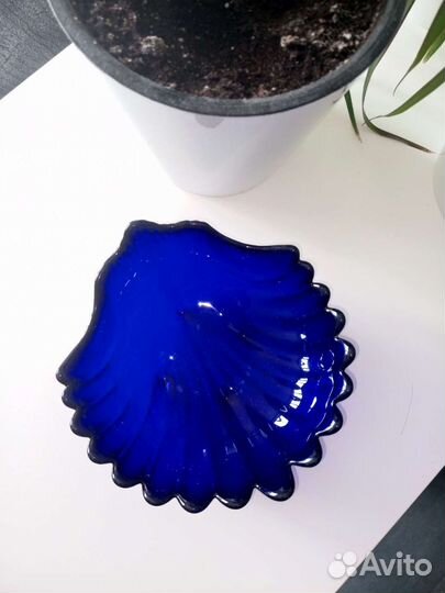 Ваза для фруктов и конфет синее стекло